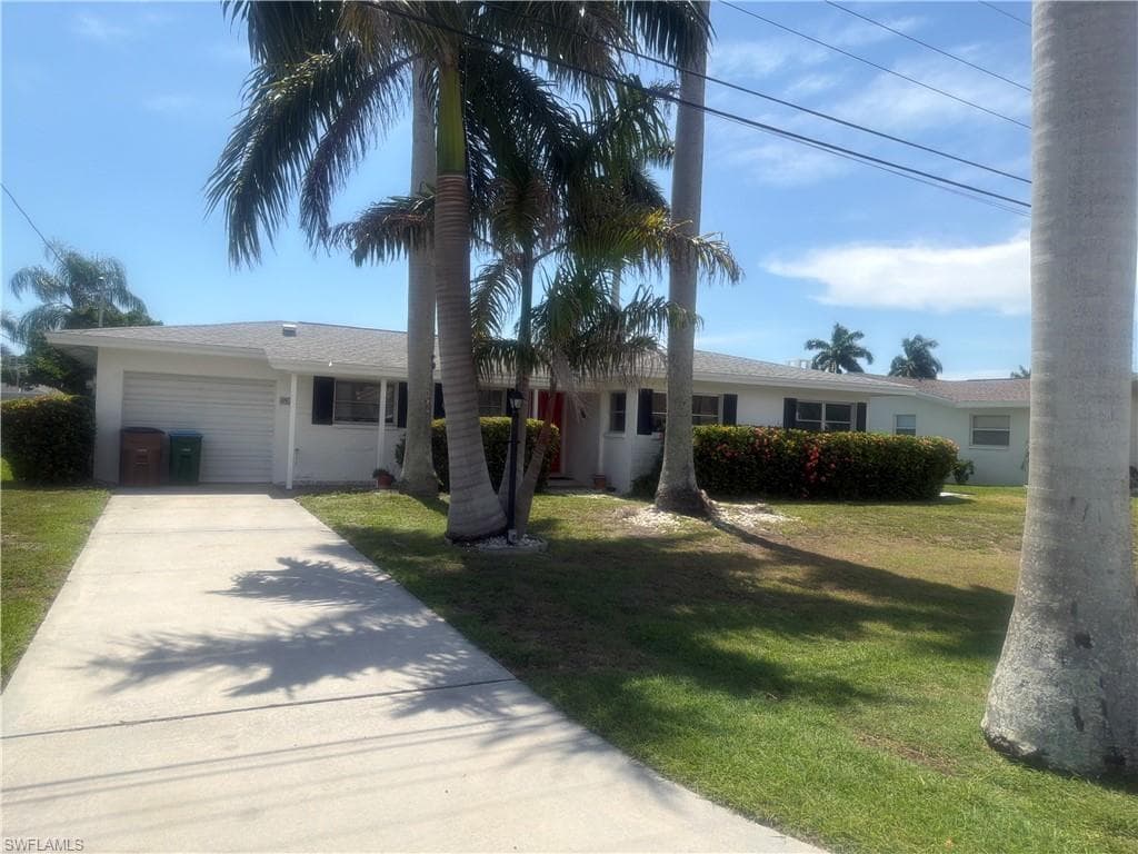 4914 SW 2nd PL CAPE CORAL, FL 33914