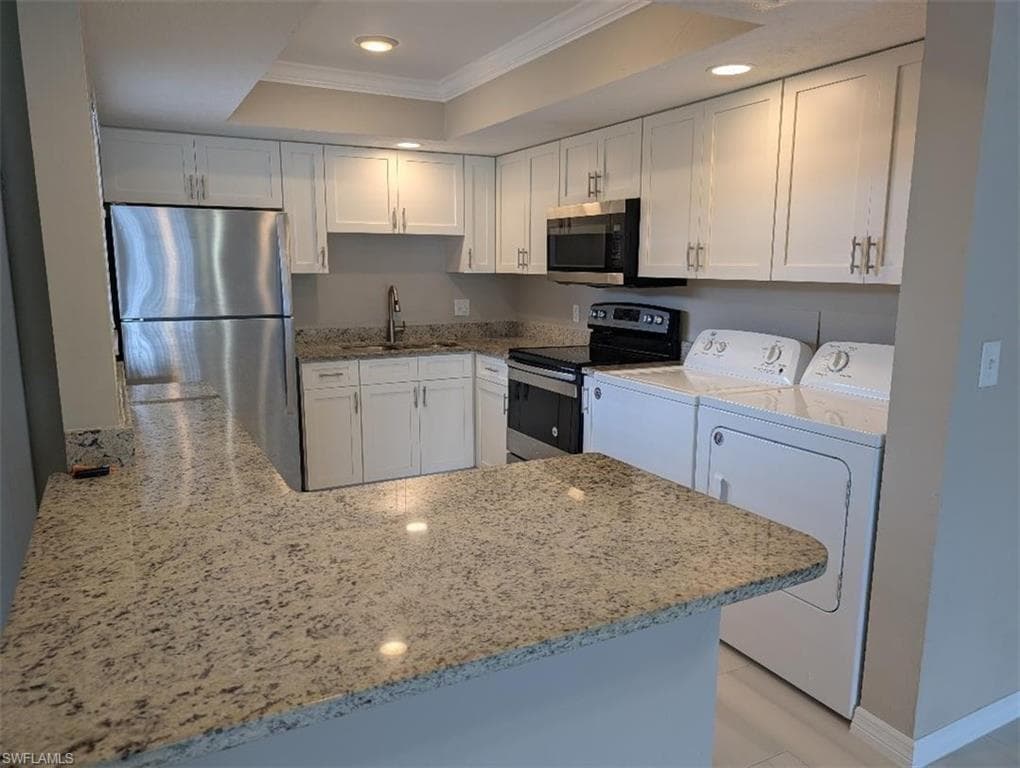 3715 SE 9th PL #9 CAPE CORAL, FL 33904