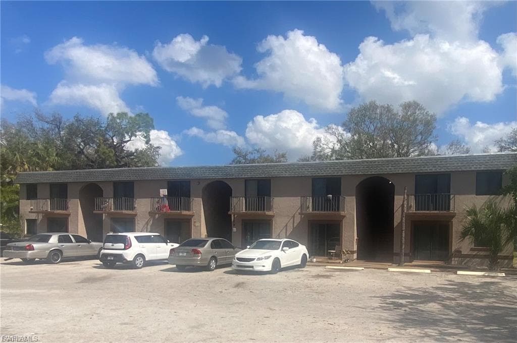 2229 Central AVE FORT MYERS, FL 33901