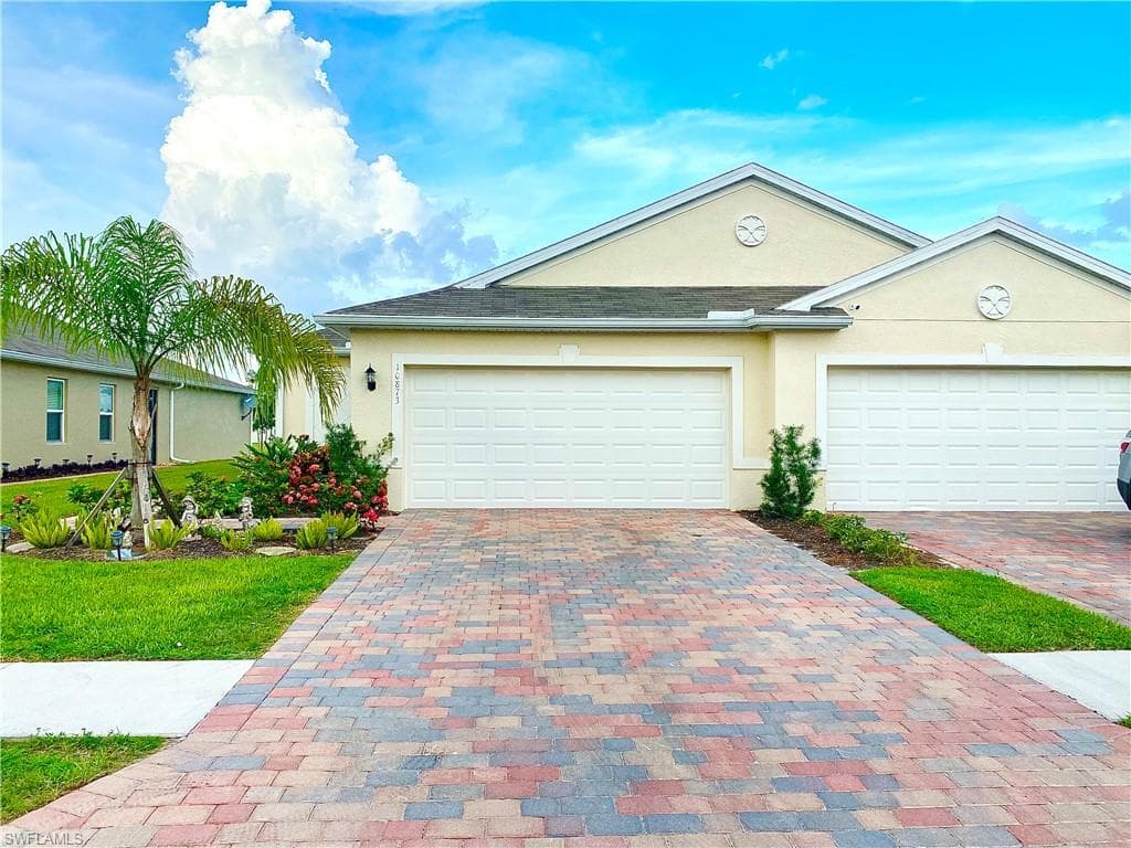 10873 Marble Brook BLVD LEHIGH ACRES, FL 33936