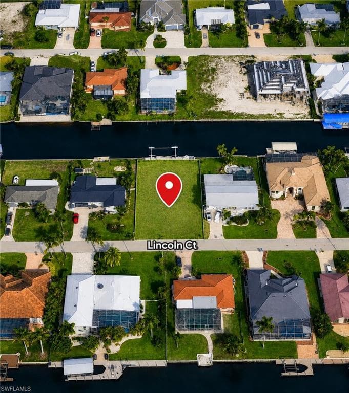 1117 Lincoln CT