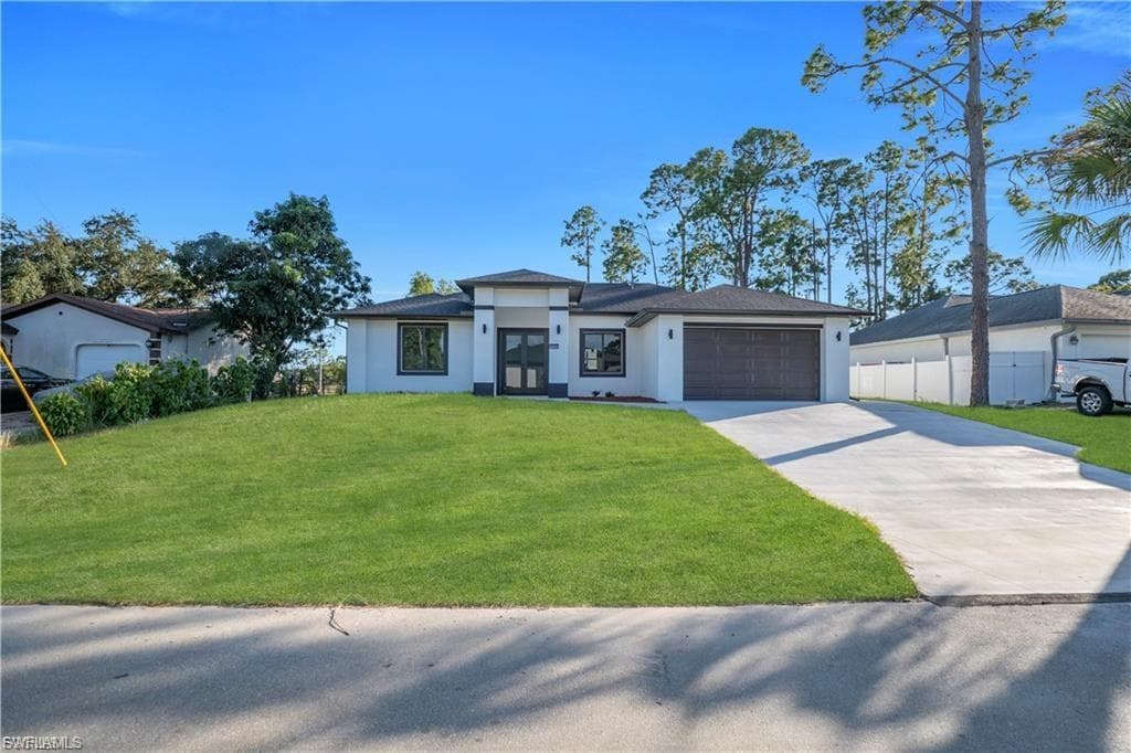 5003 2nd ST W LEHIGH ACRES, FL 33971