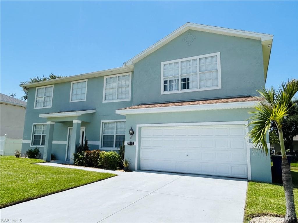1915 Milstead AVE LEHIGH ACRES, FL 33972