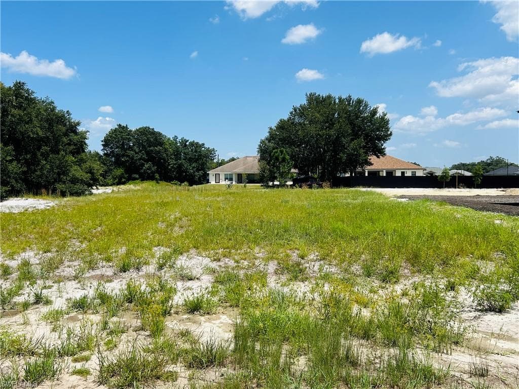 1706 McArthur AVE LEHIGH ACRES, FL 33972