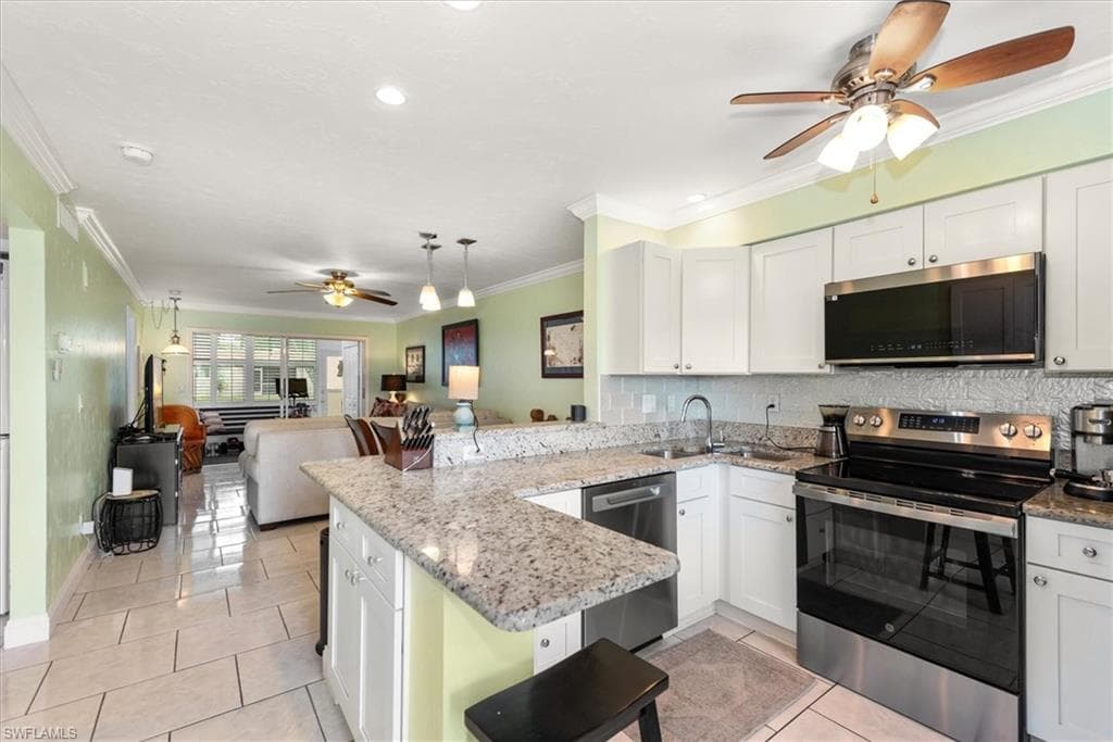 6300 S Pointe BLVD 205 FORT MYERS, FL 33919