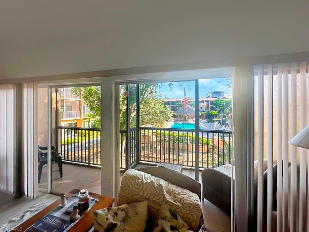 1130 Swallow AVE B107 MARCO ISLAND, FL 34145