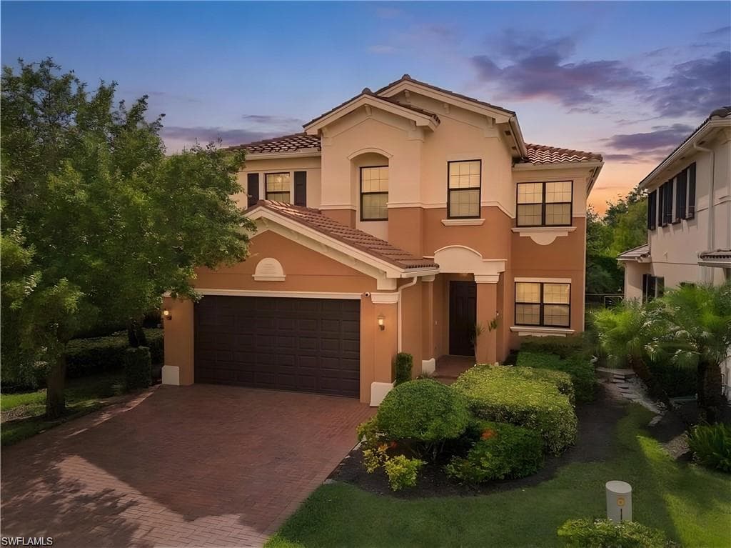 4384 Aurora ST NAPLES, FL 34119
