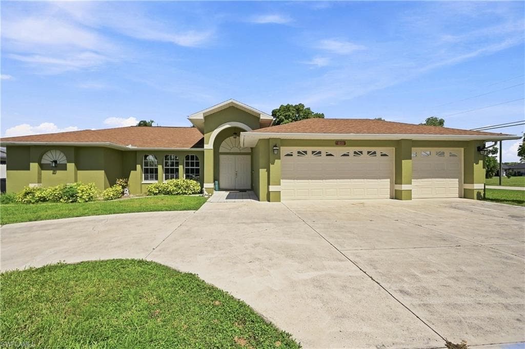 1239 SE 23rd AVE CAPE CORAL, FL 33990