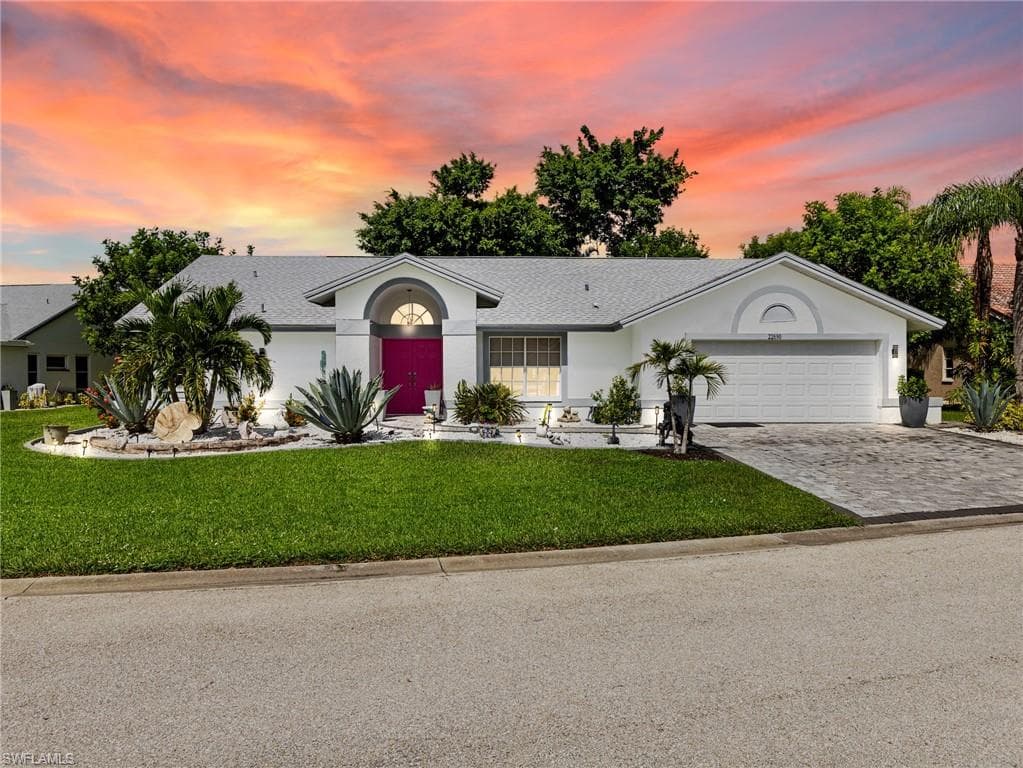 22690 Island Lakes DR