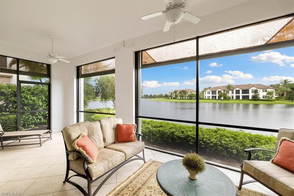 8051 Players Cove DR 102 NAPLES, FL 34113