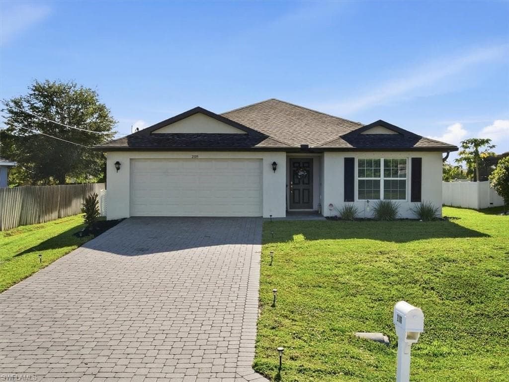 2105 5th AVE CAPE CORAL, FL 33909