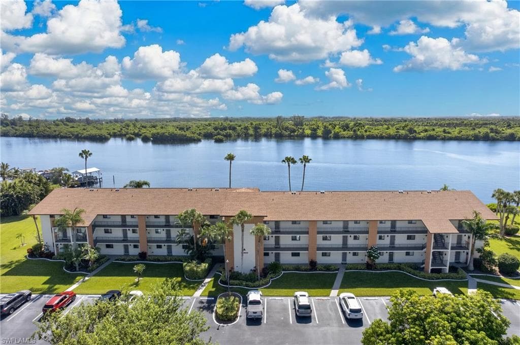 16200 Bay Pointe BLVD 208 NORTH FORT MYERS, FL 33917