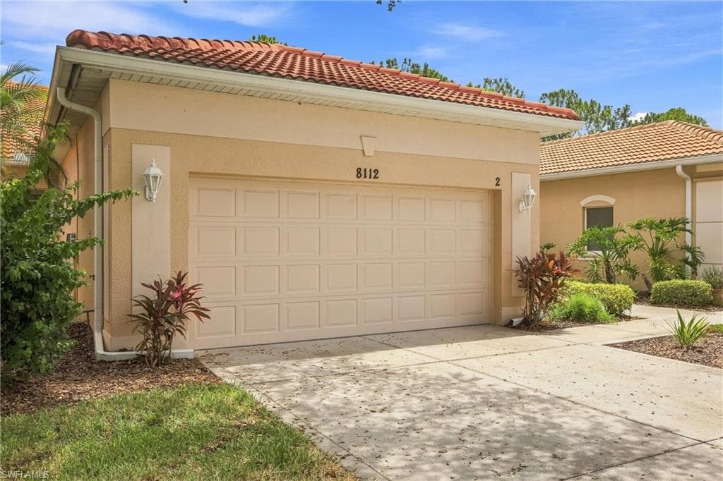 8112 Sanctuary DR 2 NAPLES, FL 34104