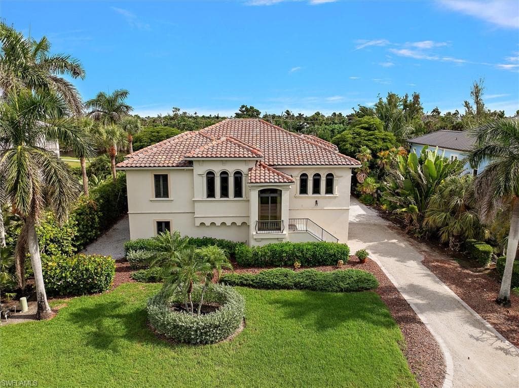 1316 Eagle Run DR SANIBEL, FL 33957