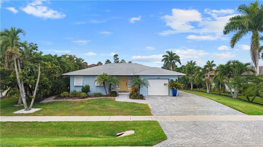 212 Angler CT MARCO ISLAND, FL 34145