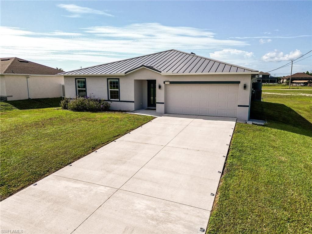 3320 NW 4th TER CAPE CORAL, FL 33993