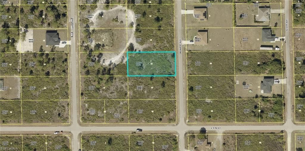 505 Monroe AVE LEHIGH ACRES, FL 33972