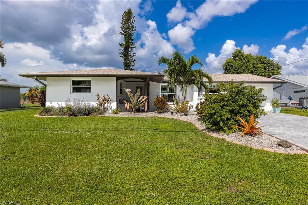 5714 SW 1st CT CAPE CORAL, FL 33914