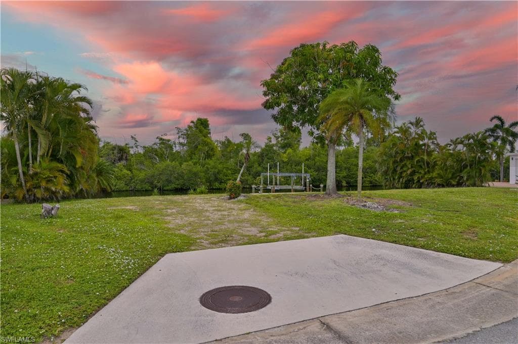 17931 Bryan CT FORT MYERS BEACH, FL 33931