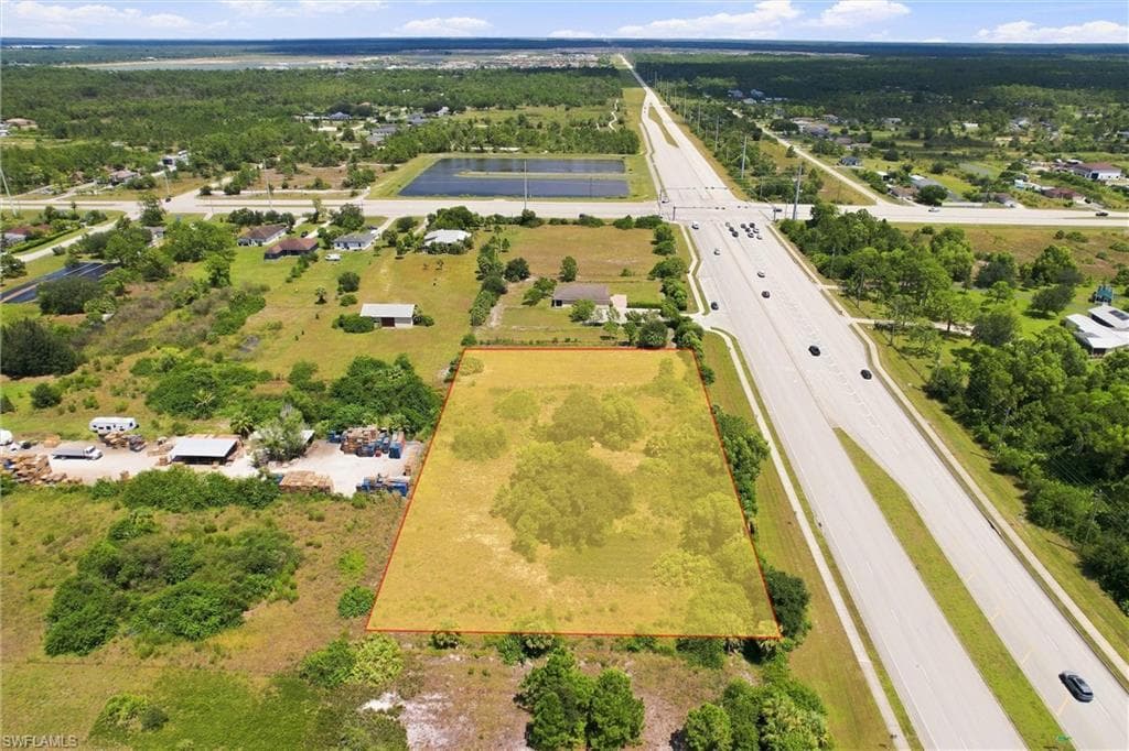 XXXX OIL WELL RD NAPLES, FL 34120