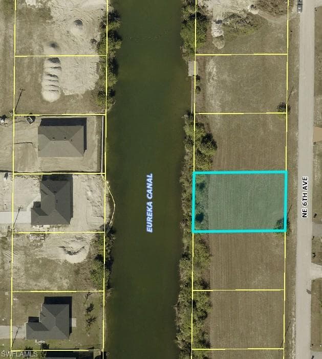 2124 NE 6th AVE CAPE CORAL, FL 33909