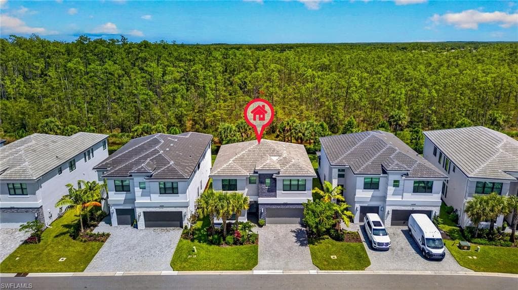 20390 Fair Oak LN ESTERO, FL 33928