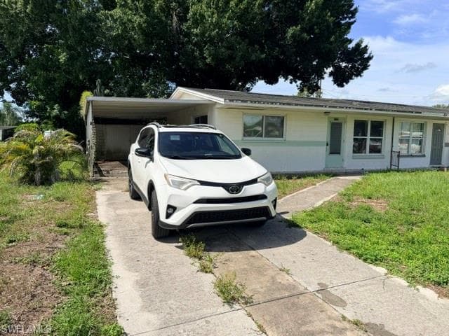 1114 Vineyard PL LEHIGH ACRES, FL 33936