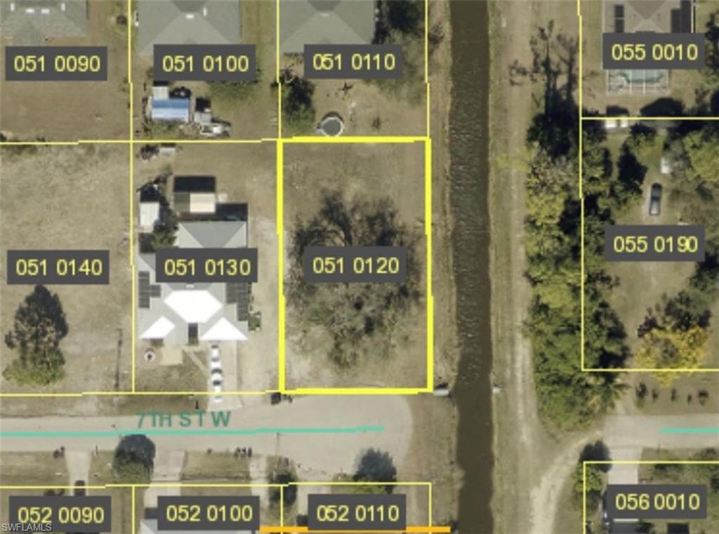 2800 7th ST W LEHIGH ACRES, FL 33971