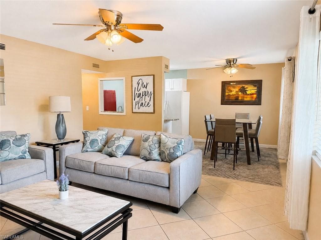 4629 Bayshore DR J3 NAPLES, FL 34112