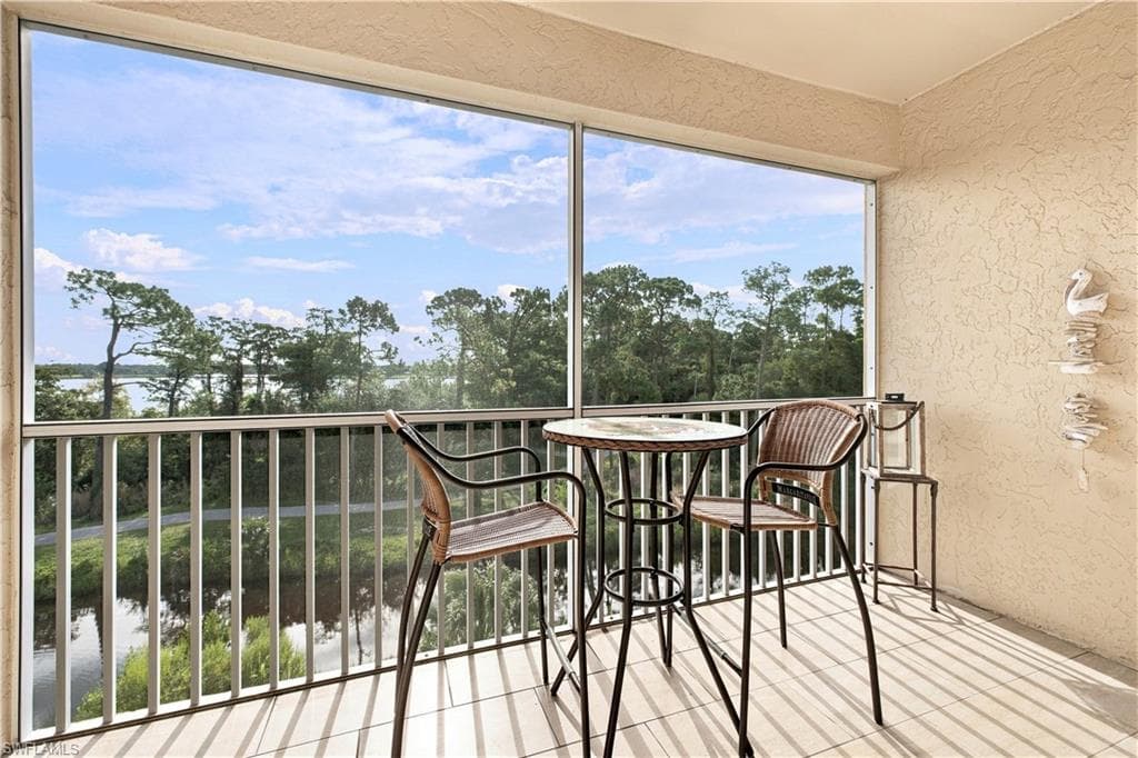 4455 Botanical Place CIR 405 NAPLES, FL 34112