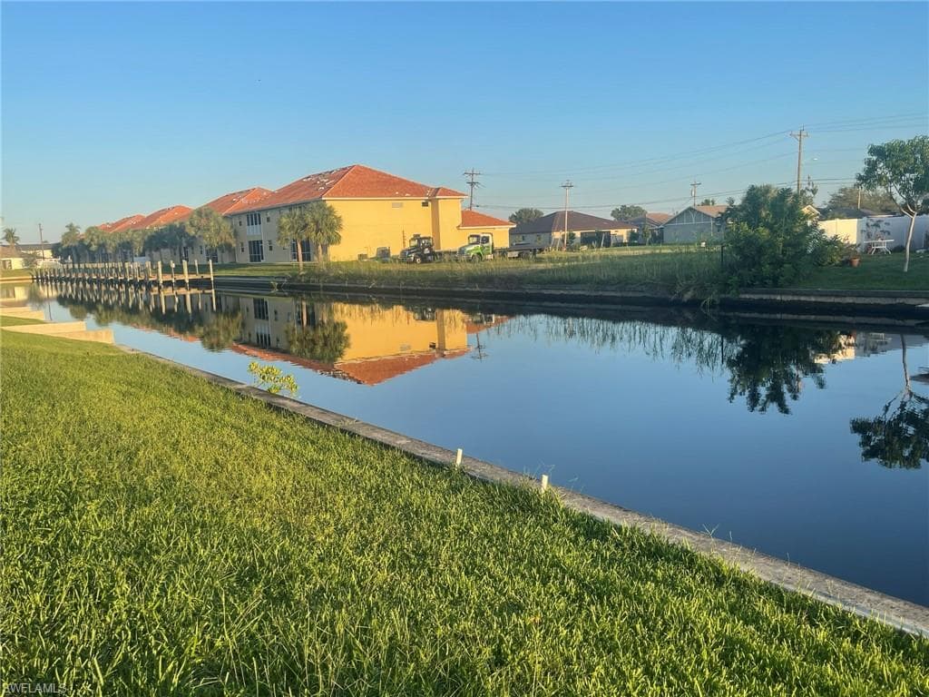 621 SW 47th TER 204 CAPE CORAL, FL 33914