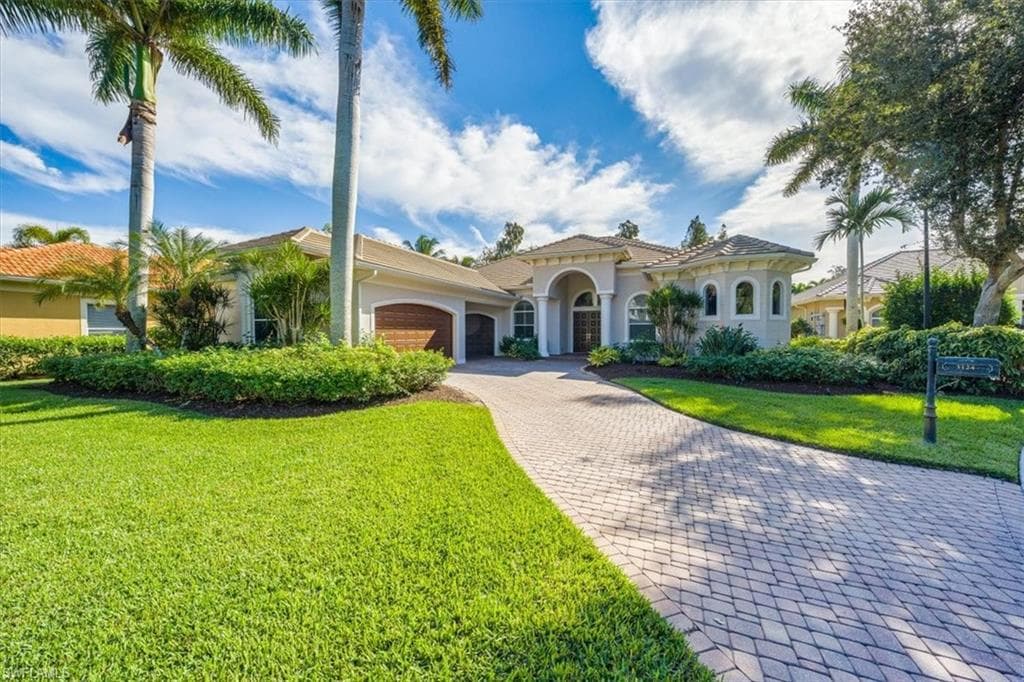 3124 Strada Bella CT NAPLES, FL 34119
