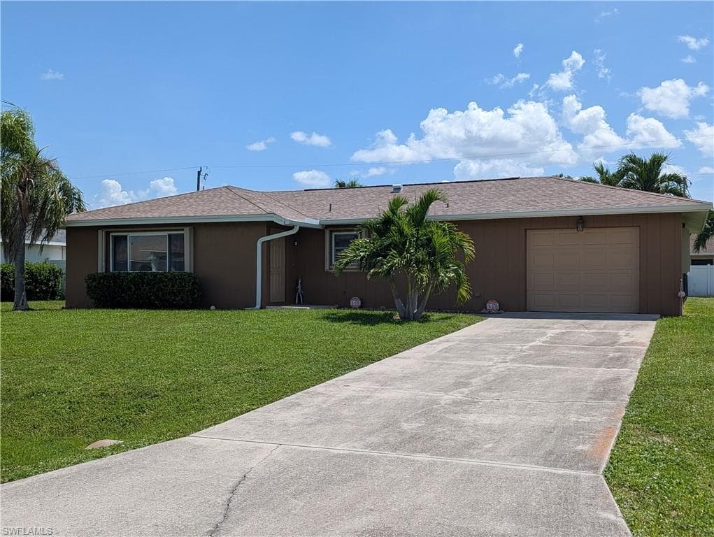 2215 SE 8th AVE CAPE CORAL, FL 33990