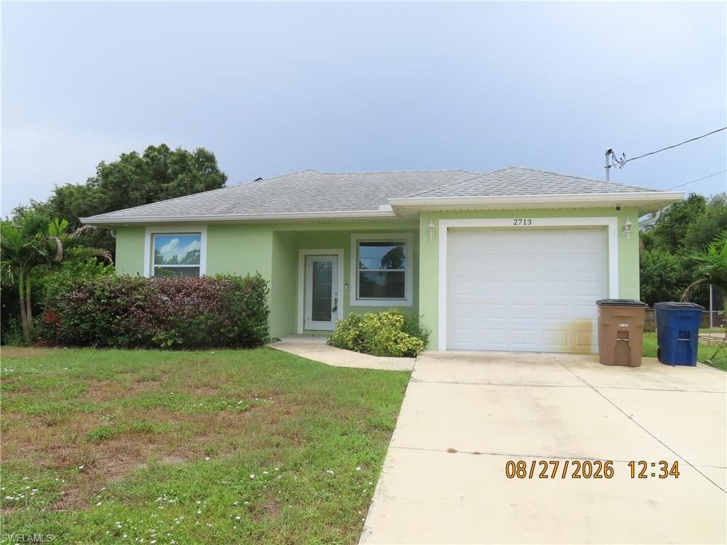 2713 7th ST W LEHIGH ACRES, FL 33971