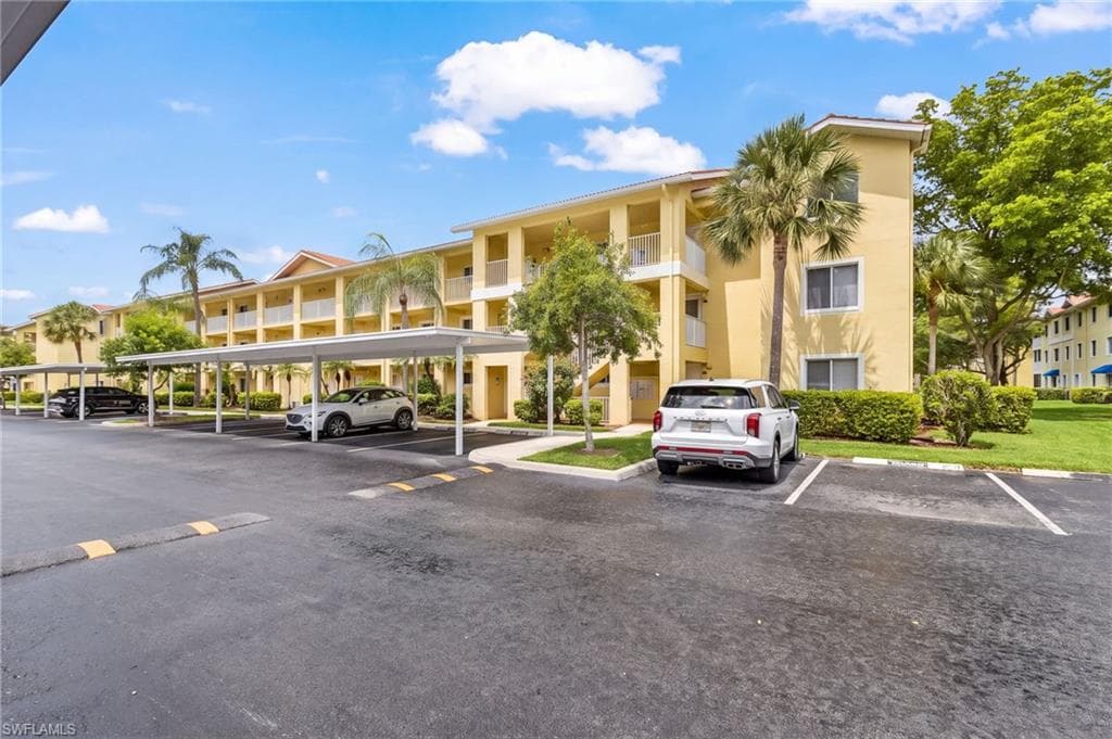 8274 Key Royal CIR 1022 NAPLES, FL 34119