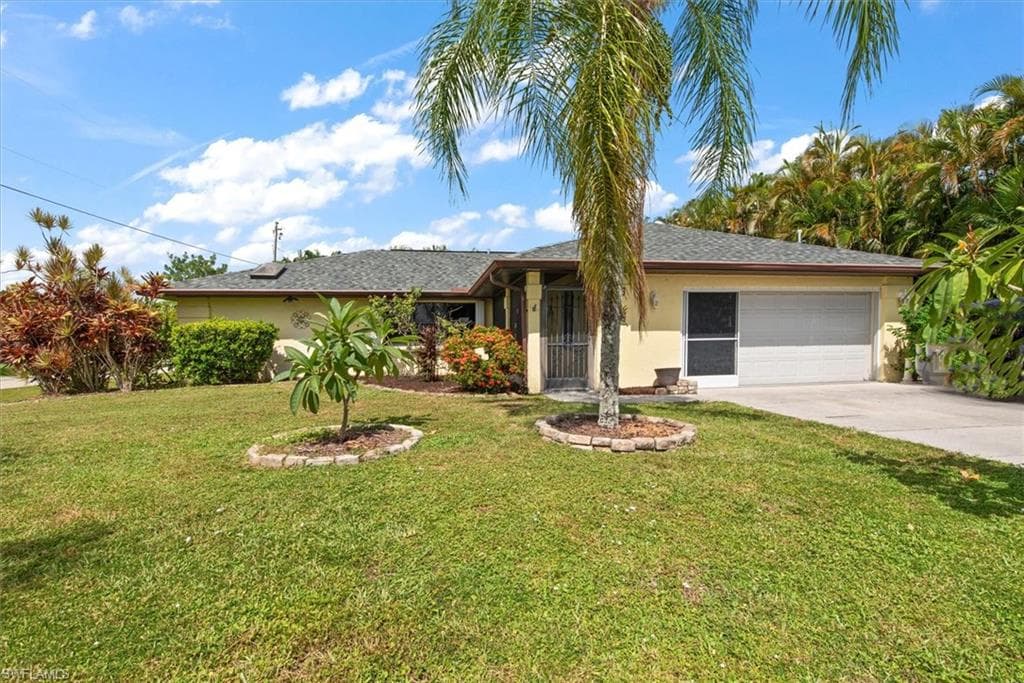824 SW 13th AVE CAPE CORAL, FL 33991