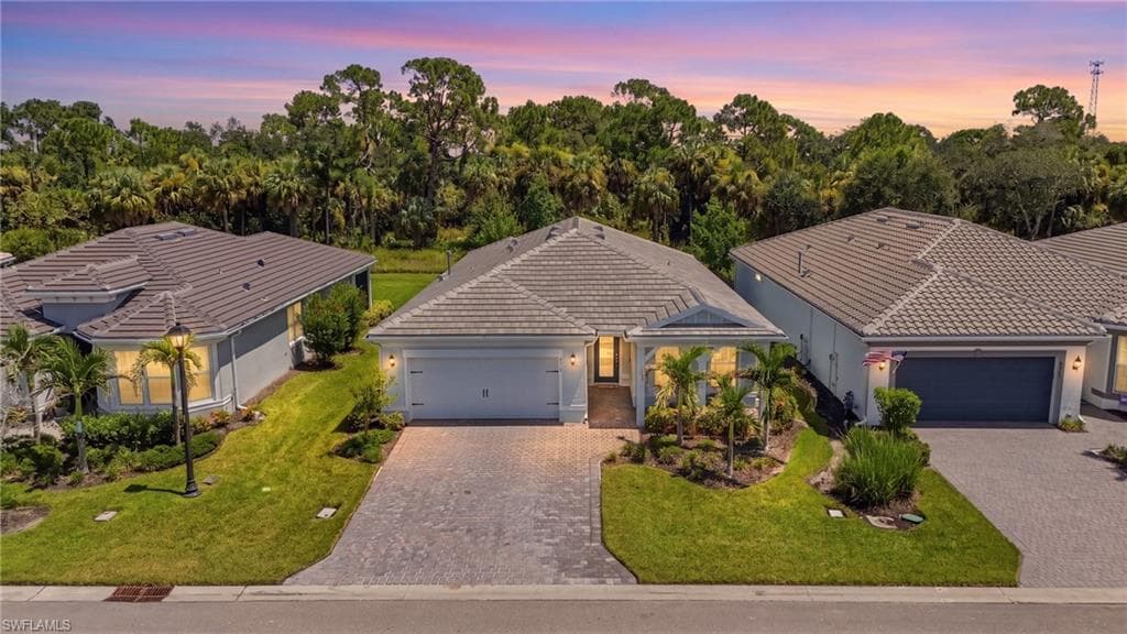 7517 Paradise Tree DR NORTH FORT MYERS, FL 33917