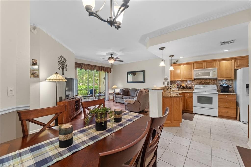 4263 Liron AVE 101 FORT MYERS, FL 33916