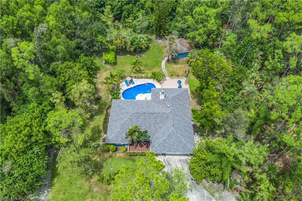 6061 Golden Oaks LN NAPLES, FL 34119