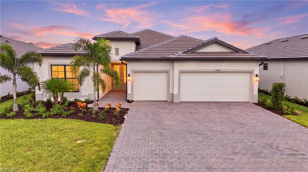 19502 Viewmont WAY ESTERO, FL 33928