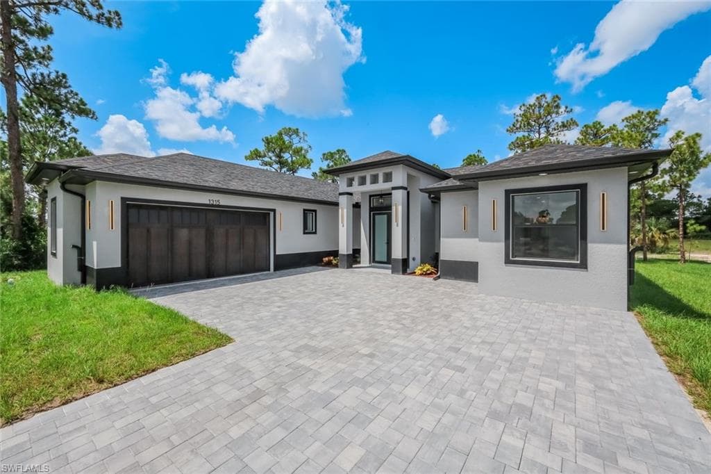 1315 Cortez AVE LEHIGH ACRES, FL 33972