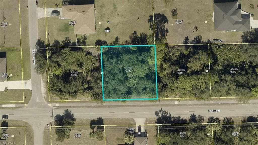 704 W 6th ST LEHIGH ACRES, FL 33972