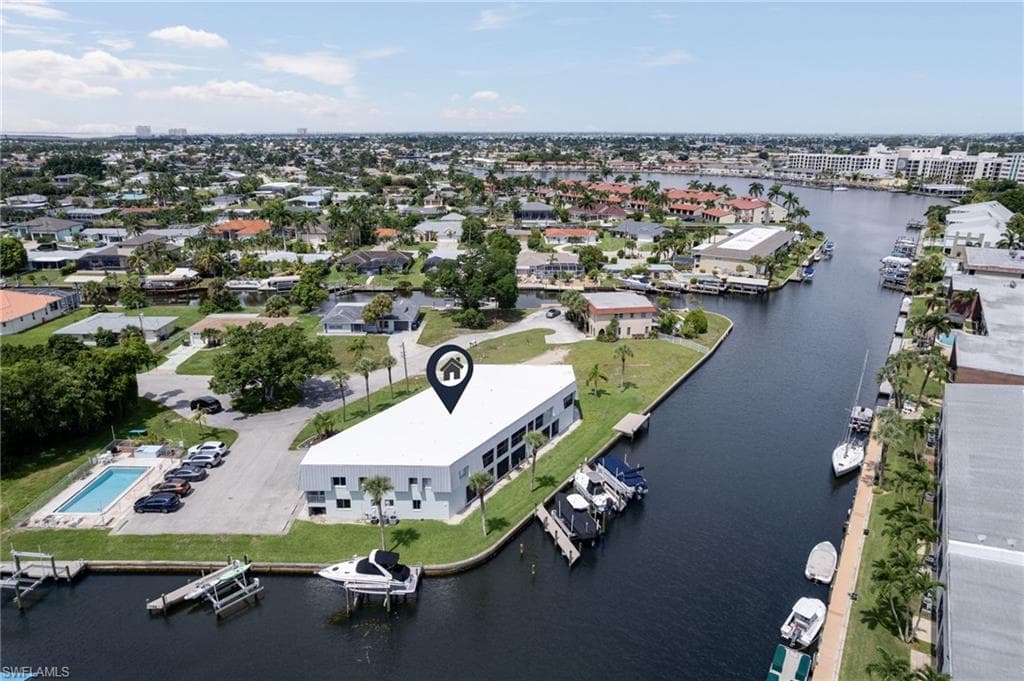 5111 Manor CT 4 CAPE CORAL, FL 33904