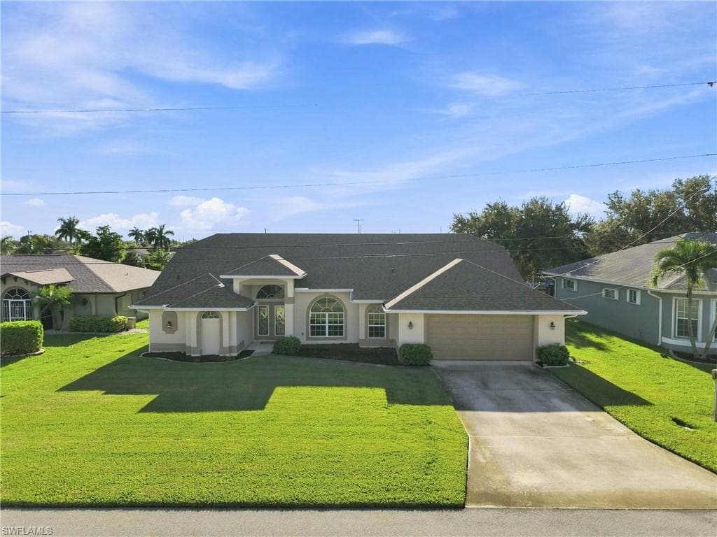 415 SE 13th AVE CAPE CORAL, FL 33990