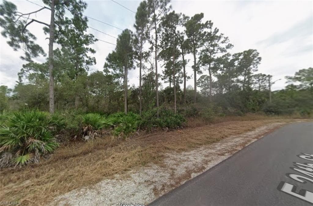 4184 E 24th ST ALVA, FL 33920