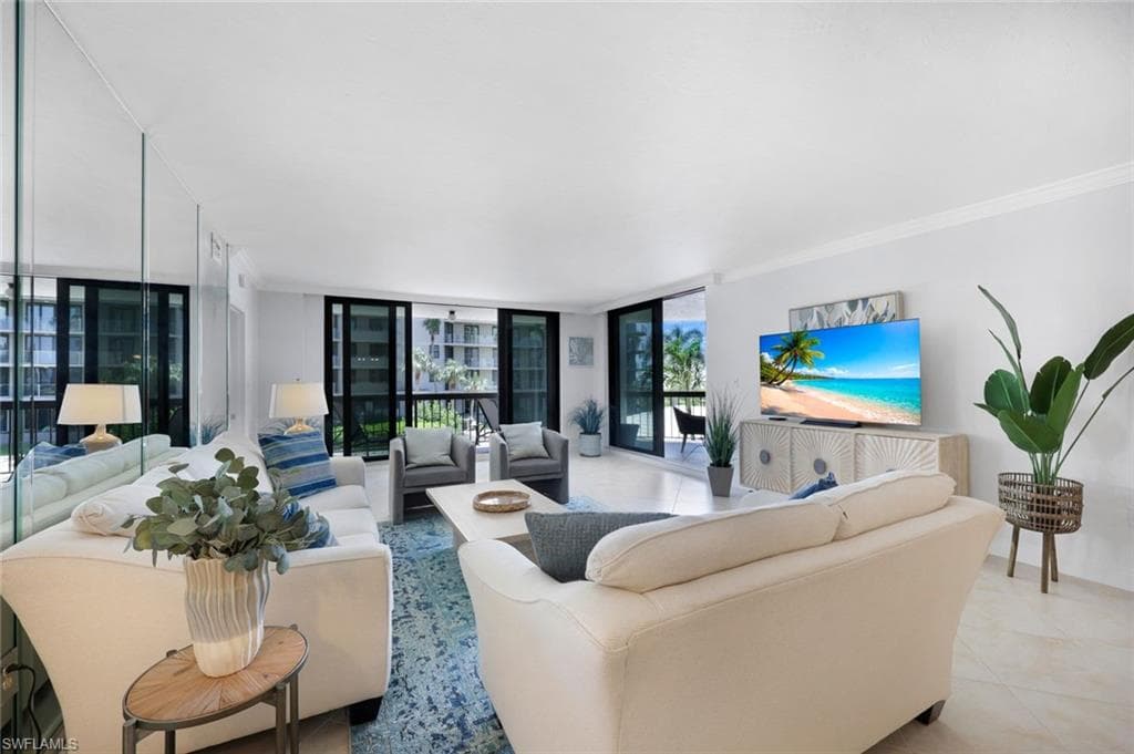 174 Collier BLVD 205 MARCO ISLAND, FL 34145