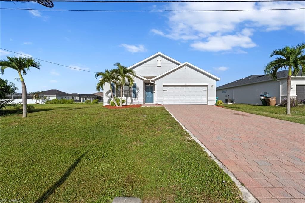 332 SW 29th AVE CAPE CORAL, FL 33991