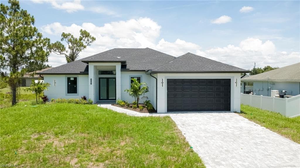 3502 17th ST SW LEHIGH ACRES, FL 33976