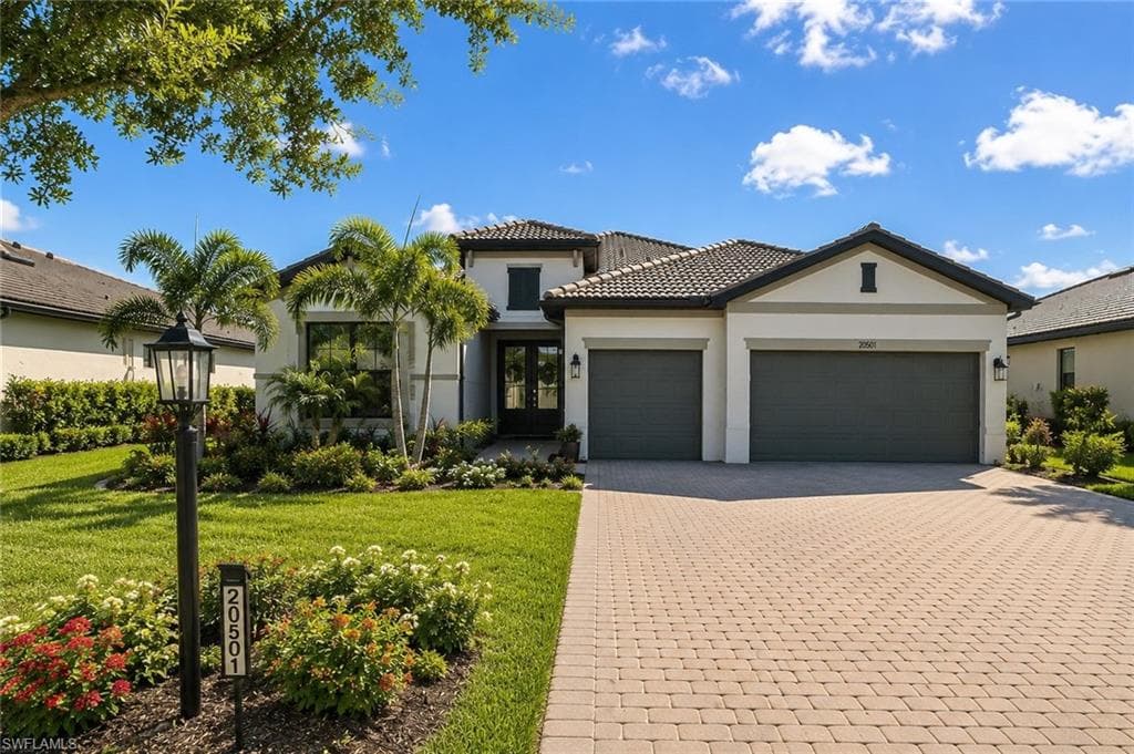 20501 Verawood LOOP ESTERO, FL 33928