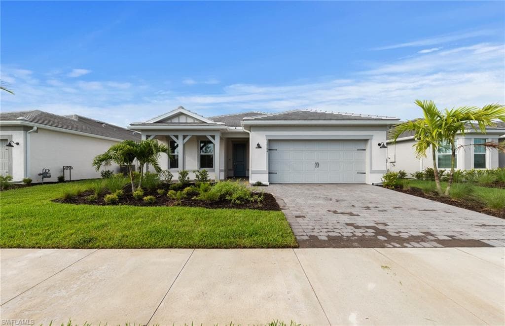 19983 Terrawalk CIR ALVA, FL 33920
